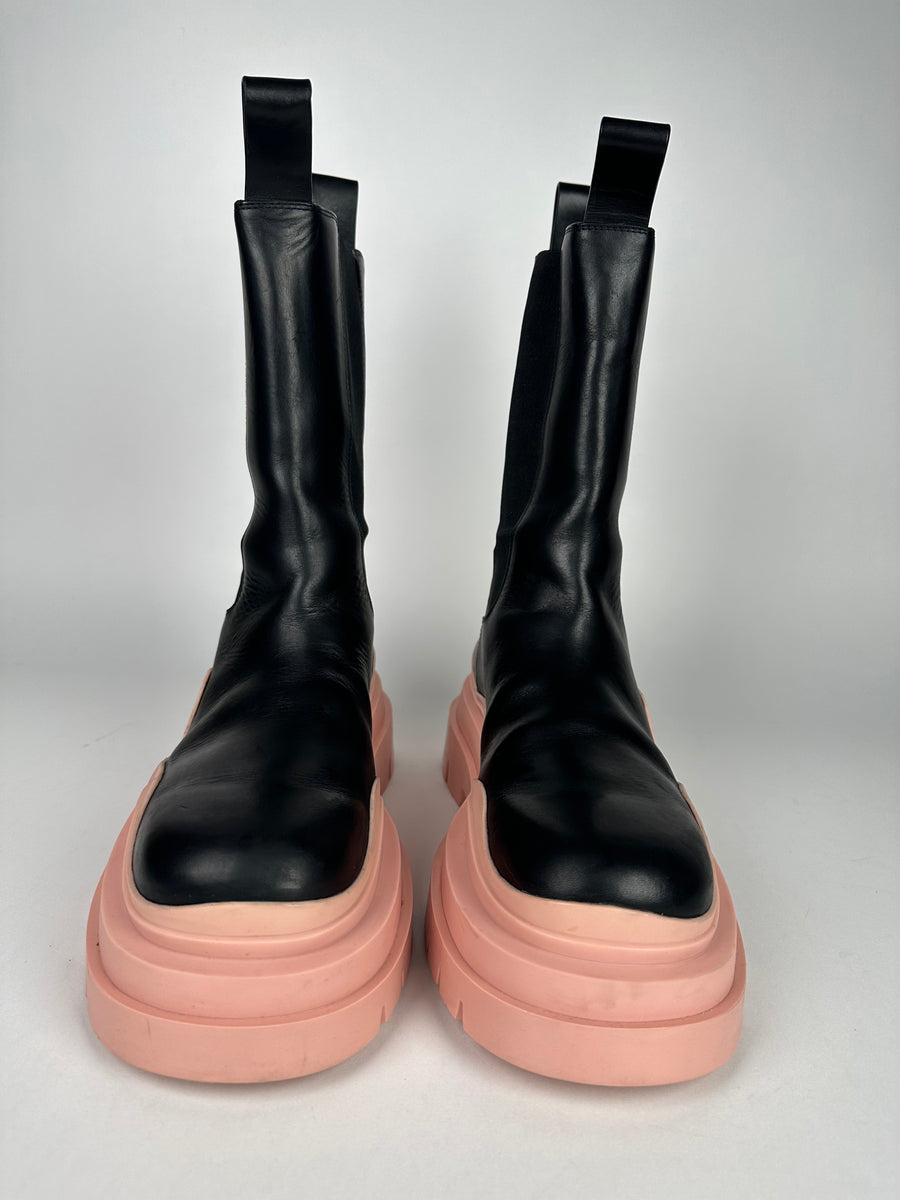 Bottega Veneta® Women's Tire Ankle Chelsea Boot in Black / Grass. Shop  online now.