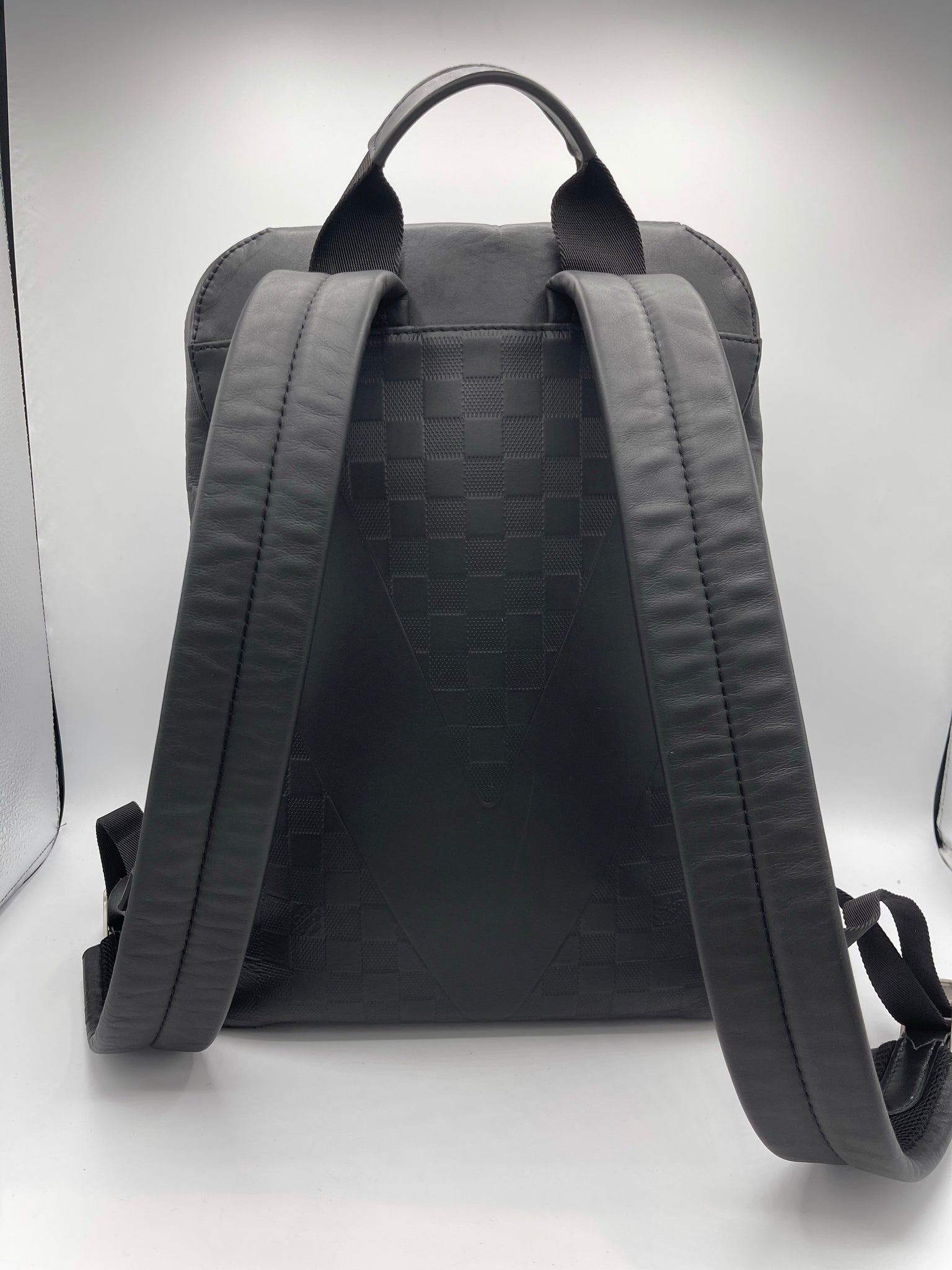 Avenue Backpack Damier Infini Leather - Bags