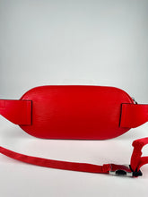 Louis Vuitton x Supreme Bumbag Epi Red