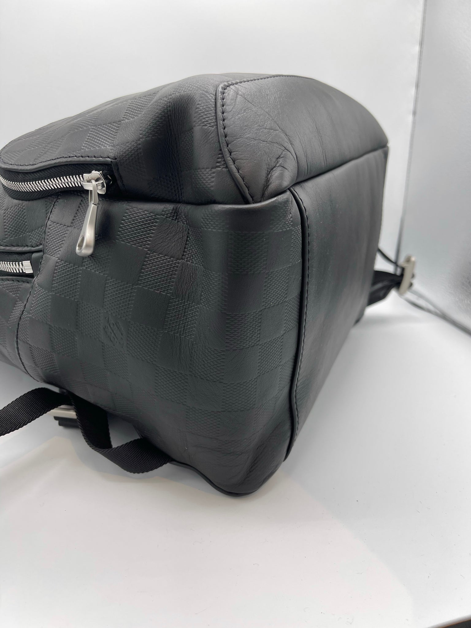 Louis Vuitton Damier Infini Onyx Ambler Men's Bag